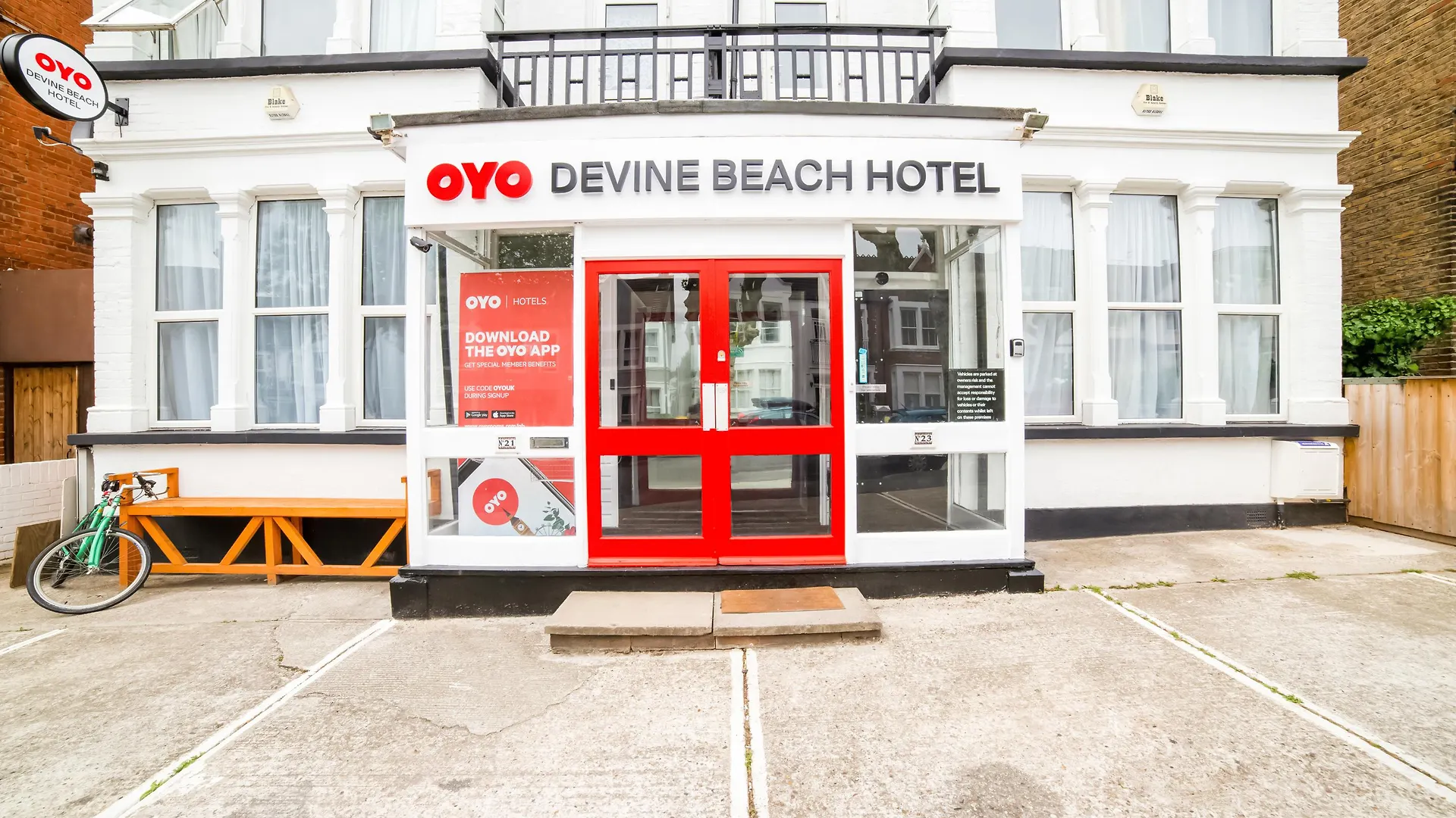 Devine Beach Hotel, Westcliff Southend-On-Sea Hotel