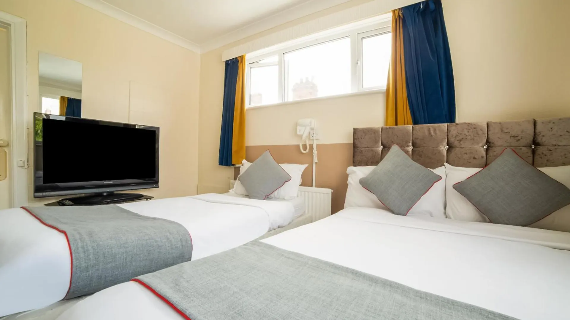 Devine Beach Hotel, Westcliff Southend-On-Sea United Kingdom