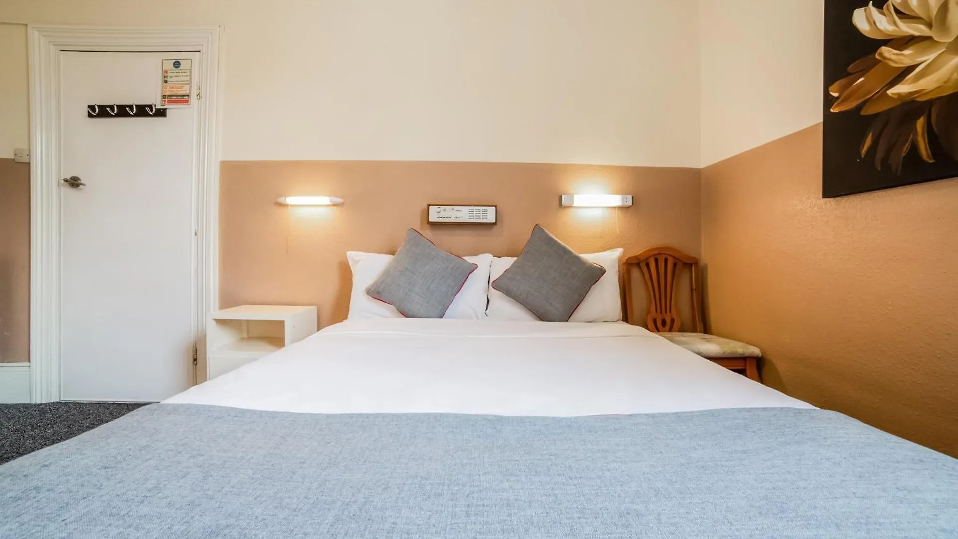 Hotel Devine Beach Hotel, Westcliff Southend-On-Sea