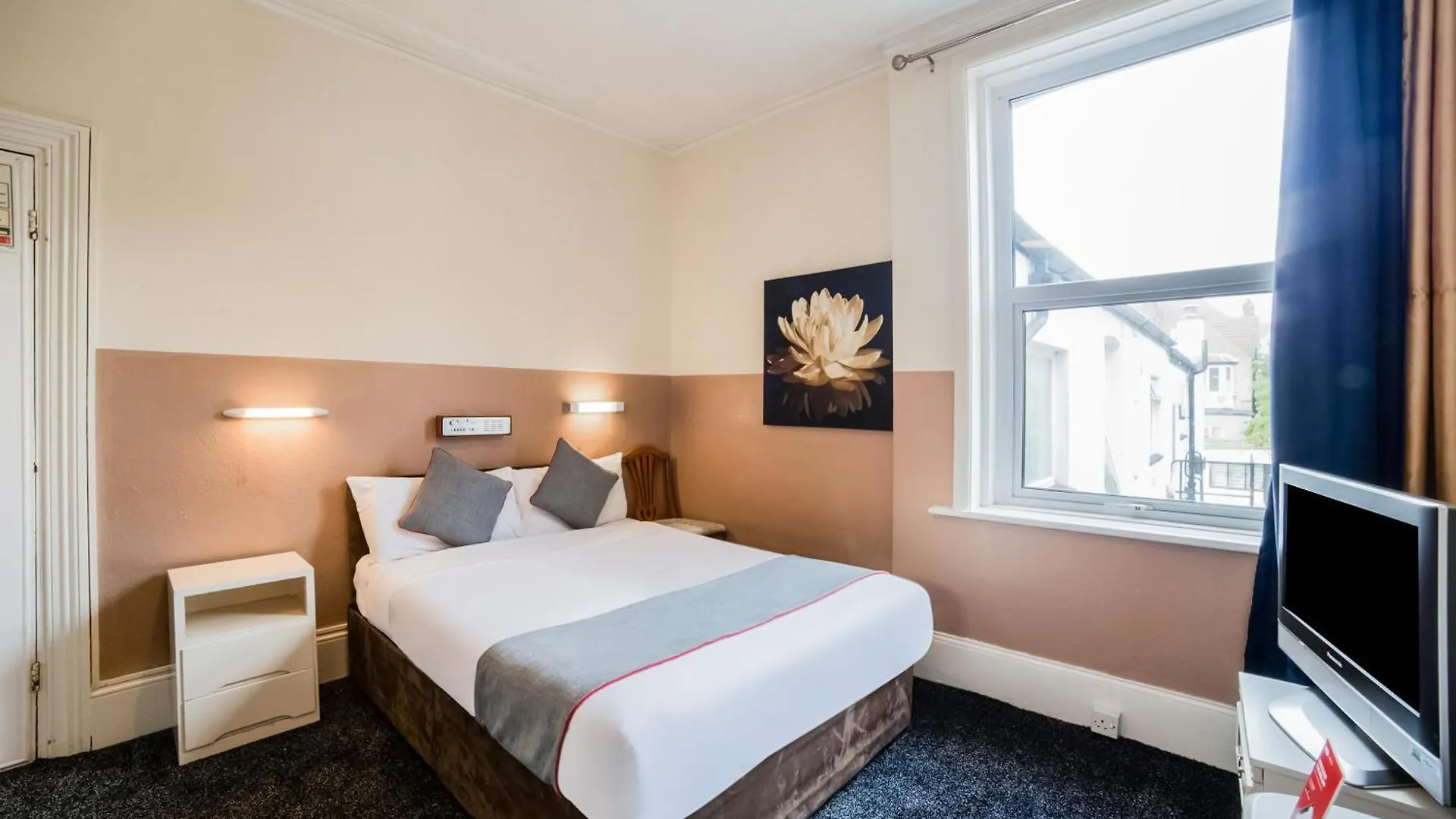 Hotel Devine Beach Hotel, Westcliff Southend-On-Sea